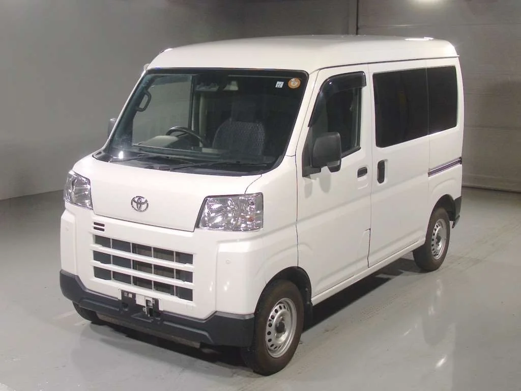Toyota Pixis Van S700M 2022